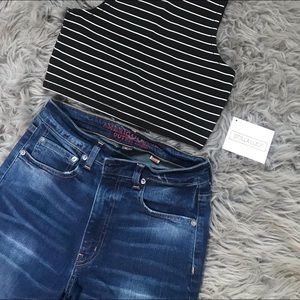 American eagle mom jeans